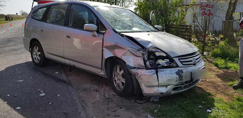 Wypadek w Charzynie, 3 osoby w szpitalu